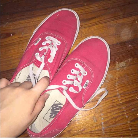 Red lowtop vans - Picture 1 of 3