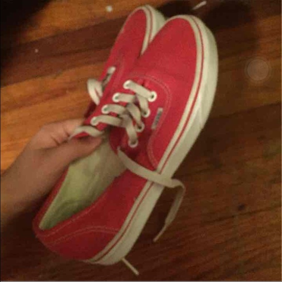 Red lowtop vans - Picture 2 of 3
