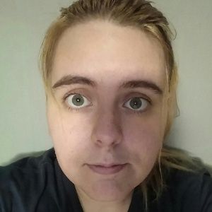 Meet your Posher, Cass