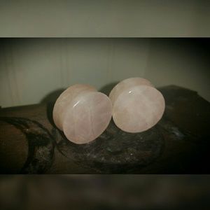 Stone Plugs (rose quartz)