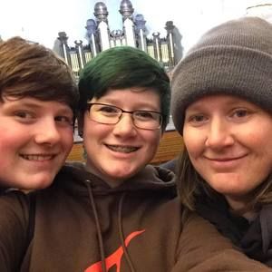 Meet your Posher, Denise