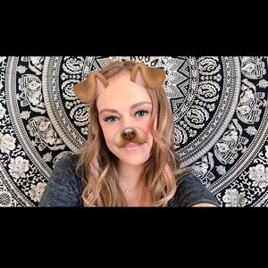 Meet your Posher, Kaylie