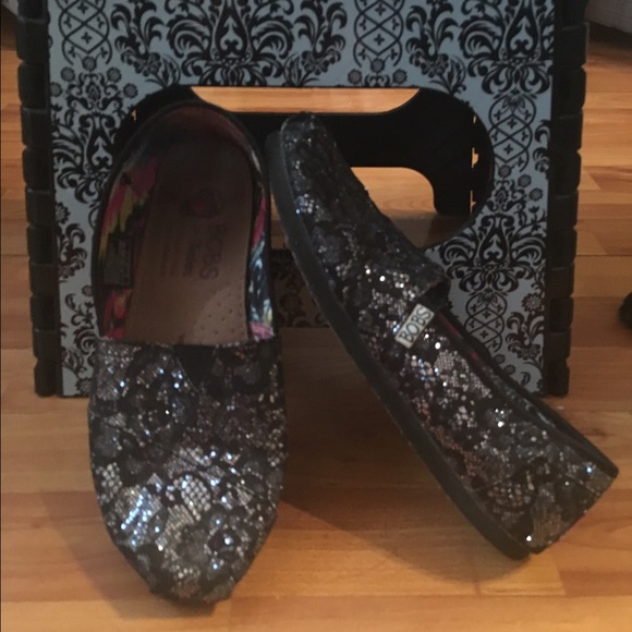 Skechers Bob's BIRTHDAY SALE!