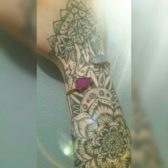 Druzy twist bracelet - Picture 3 of 3