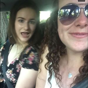 Meet your Posher, Christine