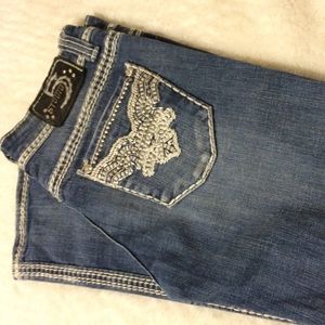 Studio 5 Jeans- new condition never worn