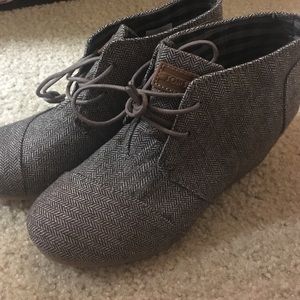 Toms herringbone wedge booties 7.5