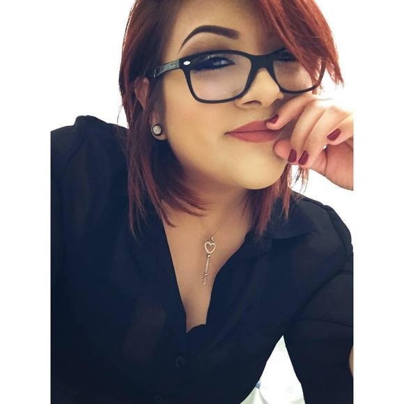 Meet your Posher, Aura - Picture 1 of 1