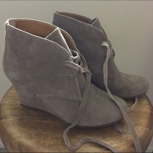 Dolce Vita Pellie booties 8