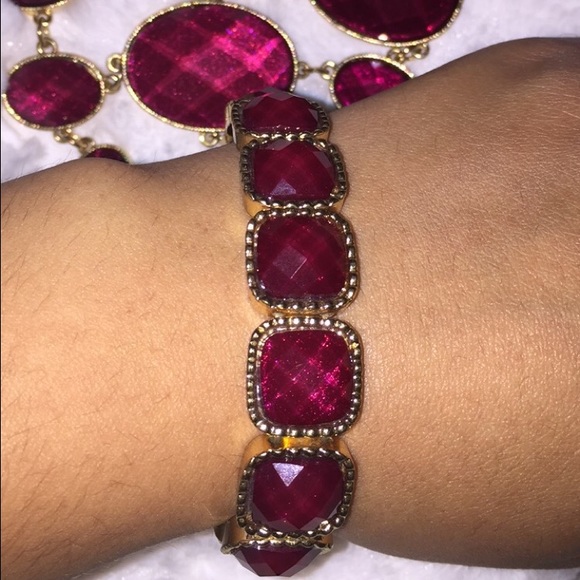 3 statement necklaces - Picture 4 of 4