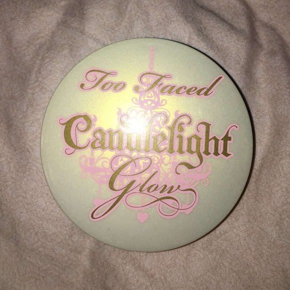 Makeup & long sleeve shirt