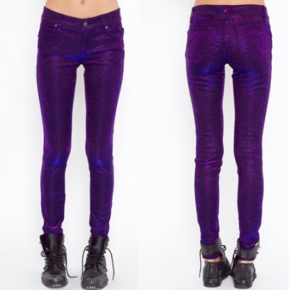 ❌SOLD OUT❌Tripp ShineOn Color Change Jeans - Picture 3 of 4