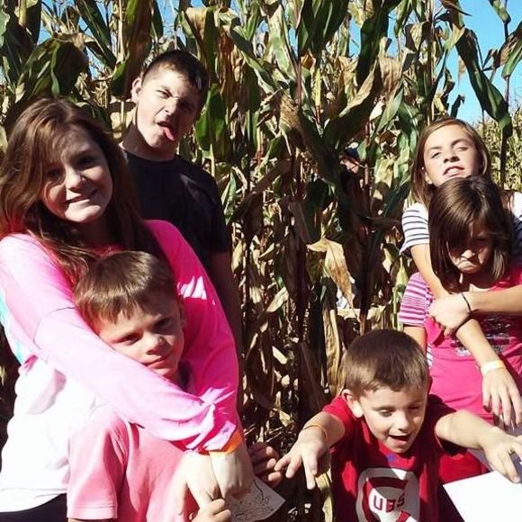 Meet your Posher, Nikki - Picture 1 of 1