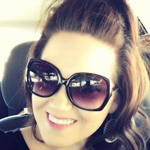 Meet your Posher, Jaclyn