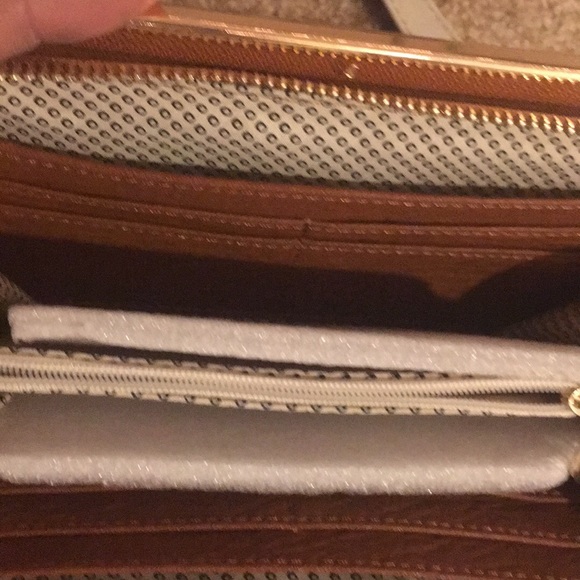 Leather wallet - Picture 2 of 4