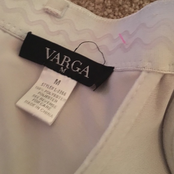 Cute crop - Picture 3 of 4