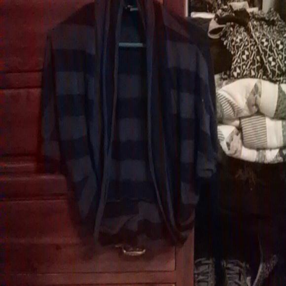 Womens jacket - Picture 2 of 3
