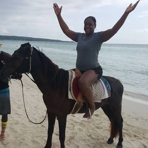 Meet your Posher, Donna