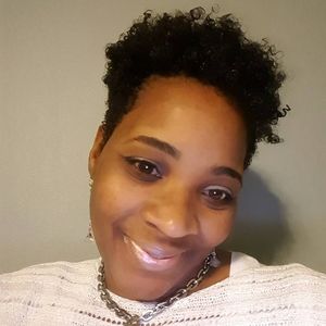 Meet your Posher, Toni