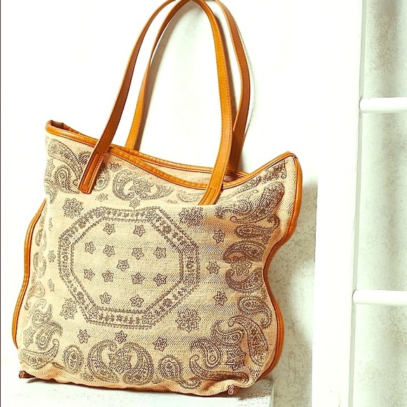 Free People Sun Valley Tote in Beige (Tea)