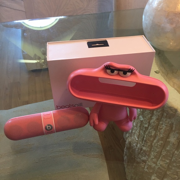 ✨🎉 SOLD✨🎉 - Picture 2 of 4