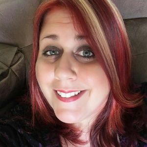 Meet your Posher, Laurel