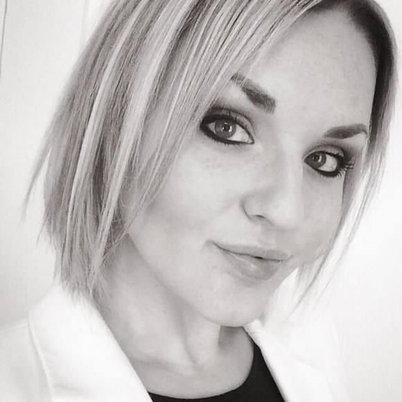 Meet your Posher, Christine