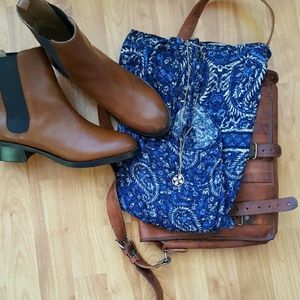 Zara Chelsea leather boots