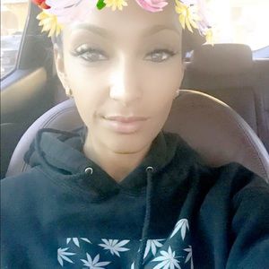 Meet your Posher, Athaliah