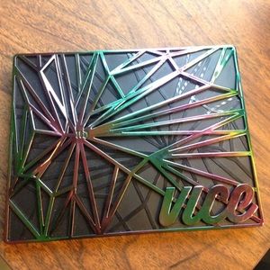 Urban Decay Vice 4 pallet