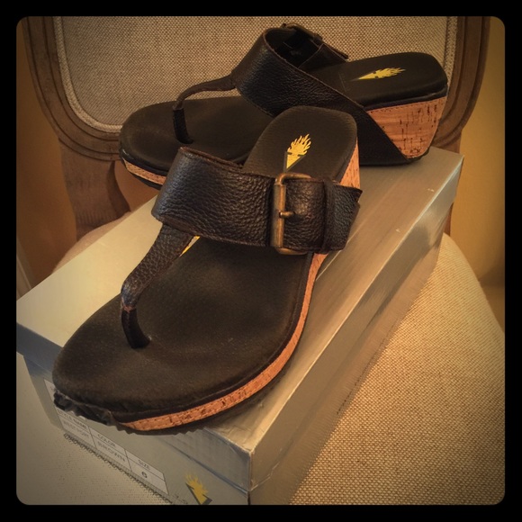 Volatile Westport Brown