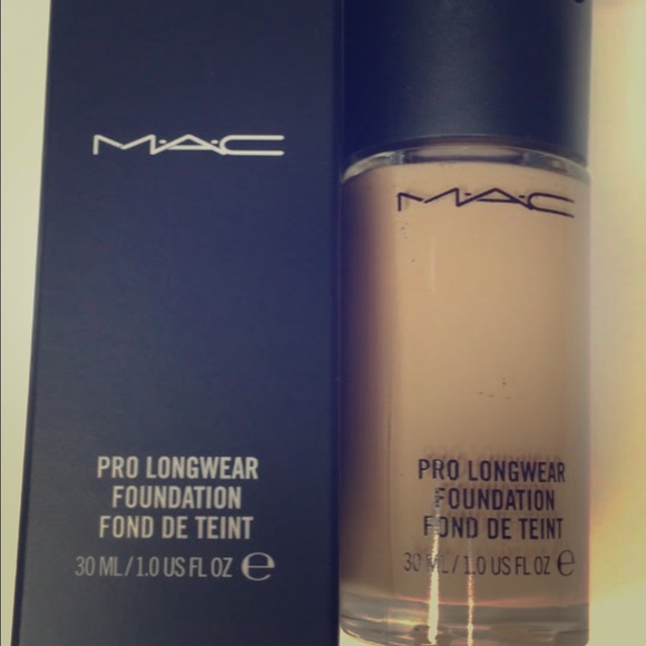 Mac prolongwear nc 25