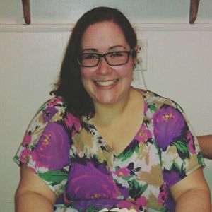 Meet your Posher, Elida