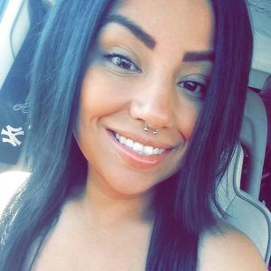 Meet your Posher, Korina