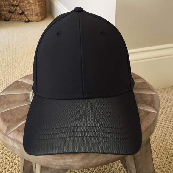 Lululemon Baller Hat in Black