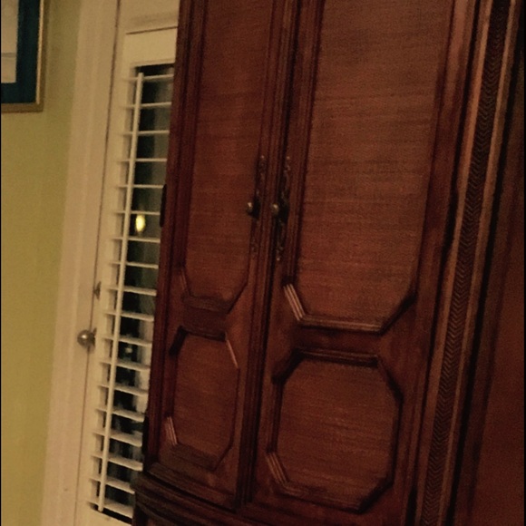Armories - Picture 1 of 1