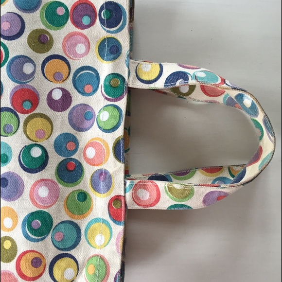 Canvas Retro Chic "Mag Bag" from Borders - Picture 3 of 3