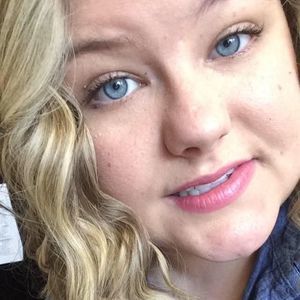 Meet your Posher, Marissa