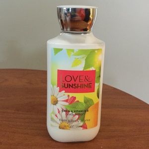 FLASH SALE 🎉Bath & Body Works lotion