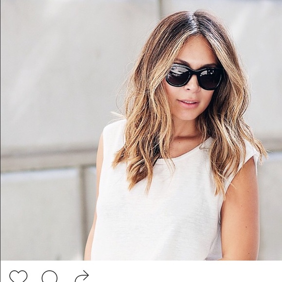 Meet your Posher, Danielle