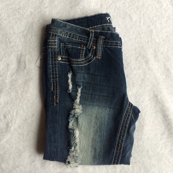 🚫 SOLD 🚫 Rue 21 Cropped Jeans ( Caprees )