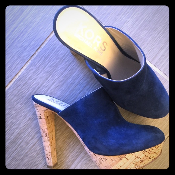 Michael Kors Shoes - Kors Micheal Kors, Brawlyn Clogs size 9