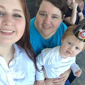 Meet your Posher, Connie