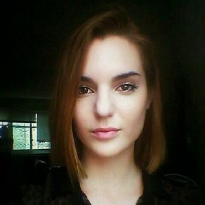 Meet your Posher, Ines