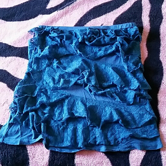 Strapless top