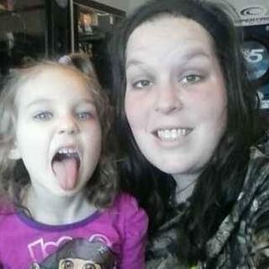 Meet your Posher, Desiree