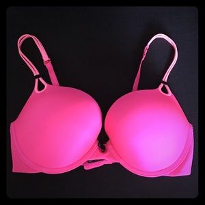 Victoria's Secret Hot Pink Bombshell Bra 36C