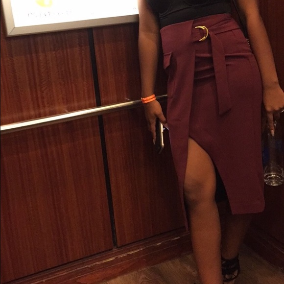 Forever 21 split skirt!