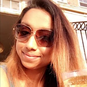 Meet your Posher, Vineeta