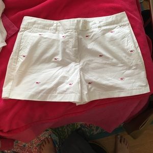NWT vineyard vines whale print shorts